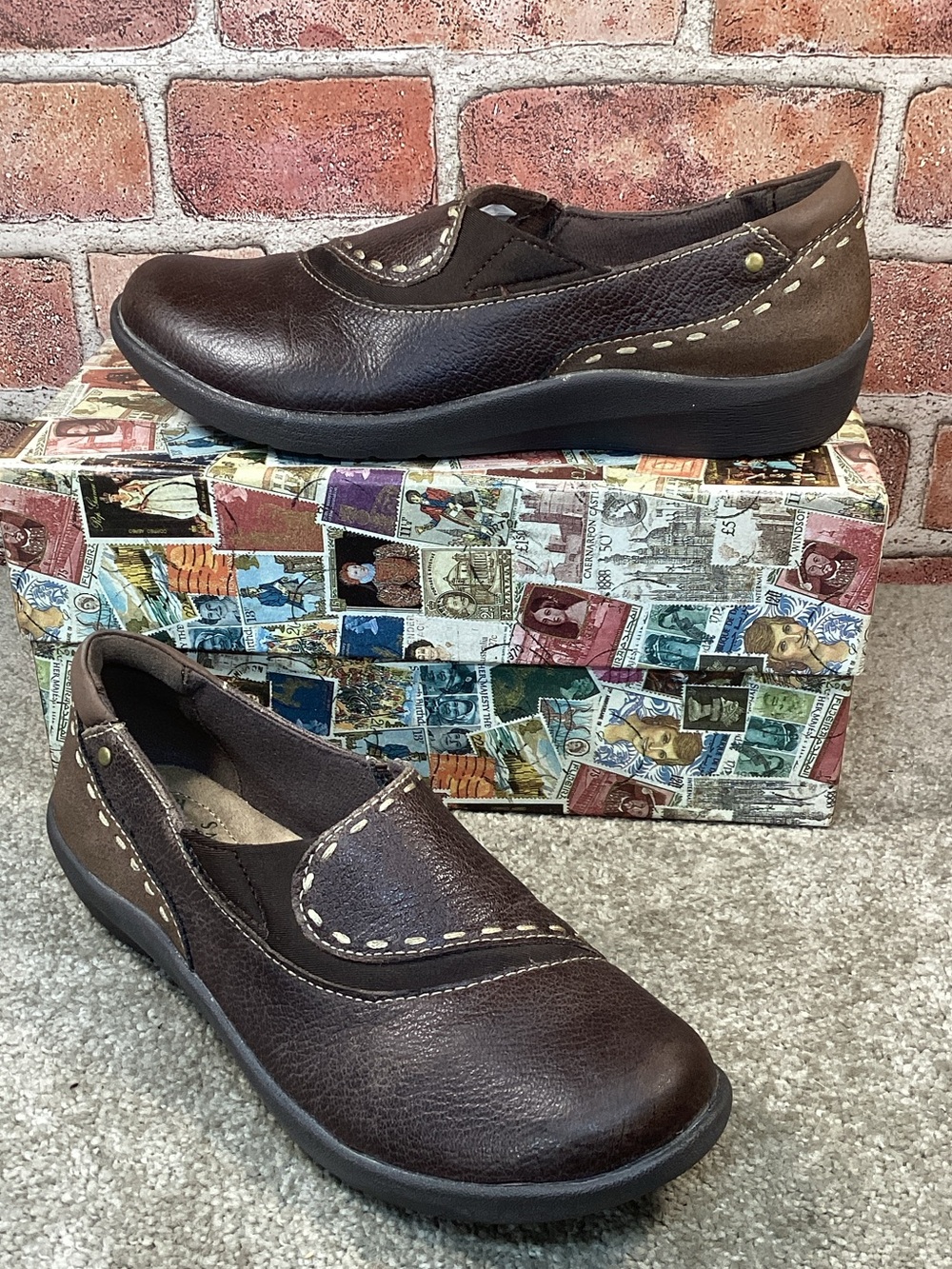 Earth Origins Leona womens brown slip on loafers size 7.5